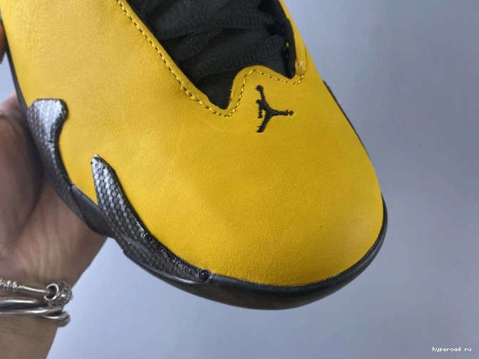 AIR BQ3685-706 UNIVERSITY RETRO JORDAN 14 GOLD 0715